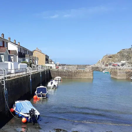 Inner Harbour Holiday home Portreath