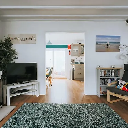 Inner Harbour Holiday home