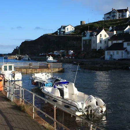 Inner Harbour Holiday home